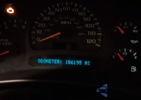 2005 Chevrolet Silverado 1500 Z71 z USA, uszkodzony, nr VIN 2GCEK13T151131056